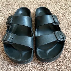 BIRKENSTOCK SANDALS size 41 (10-10.5)